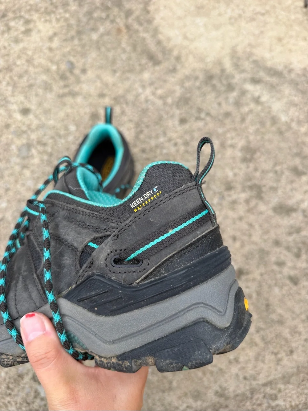 KEEN Gypsum Waterproof Hiking Shoes – Women’s Size 8 (EU 38.5)
